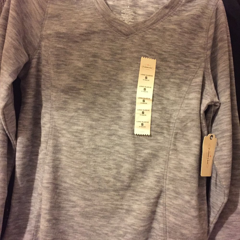 Sweater - Picture 3 of 6